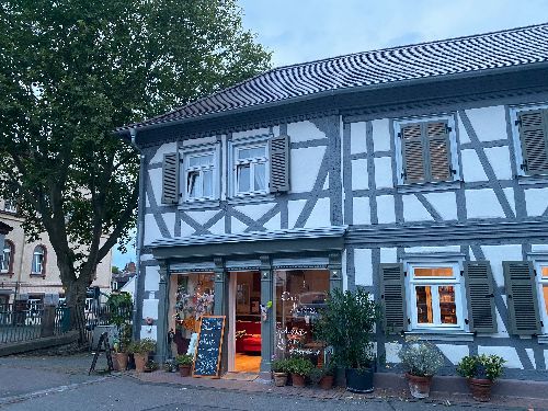 Maerchenerzählung von Michele Scherenberg im Wohlfühlhaus Bad Homburg